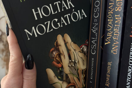 Holtak mozgatója könyvborító