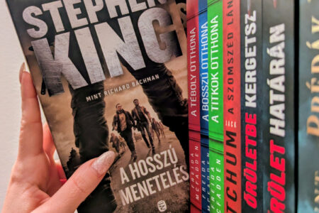 A hosszú menetelés könyvborító