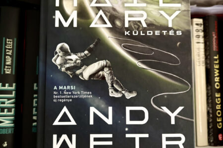 A Hail Mary-küldetés_Könyvborító