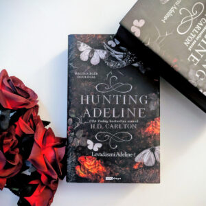 Hunting Adeline Könyvborító