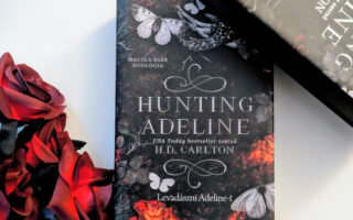 Hunting Adeline Könyvborító